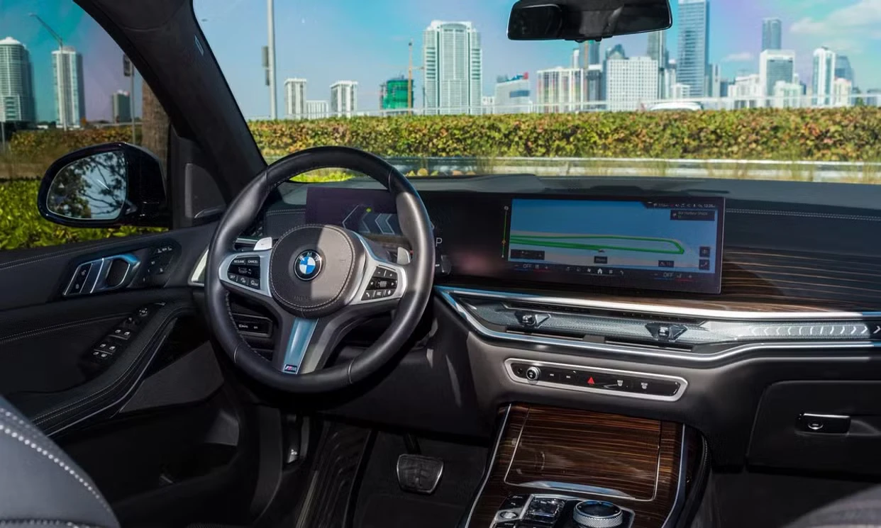BMW X7 xDrive40i 2026 — vehicle gallery, photo 6