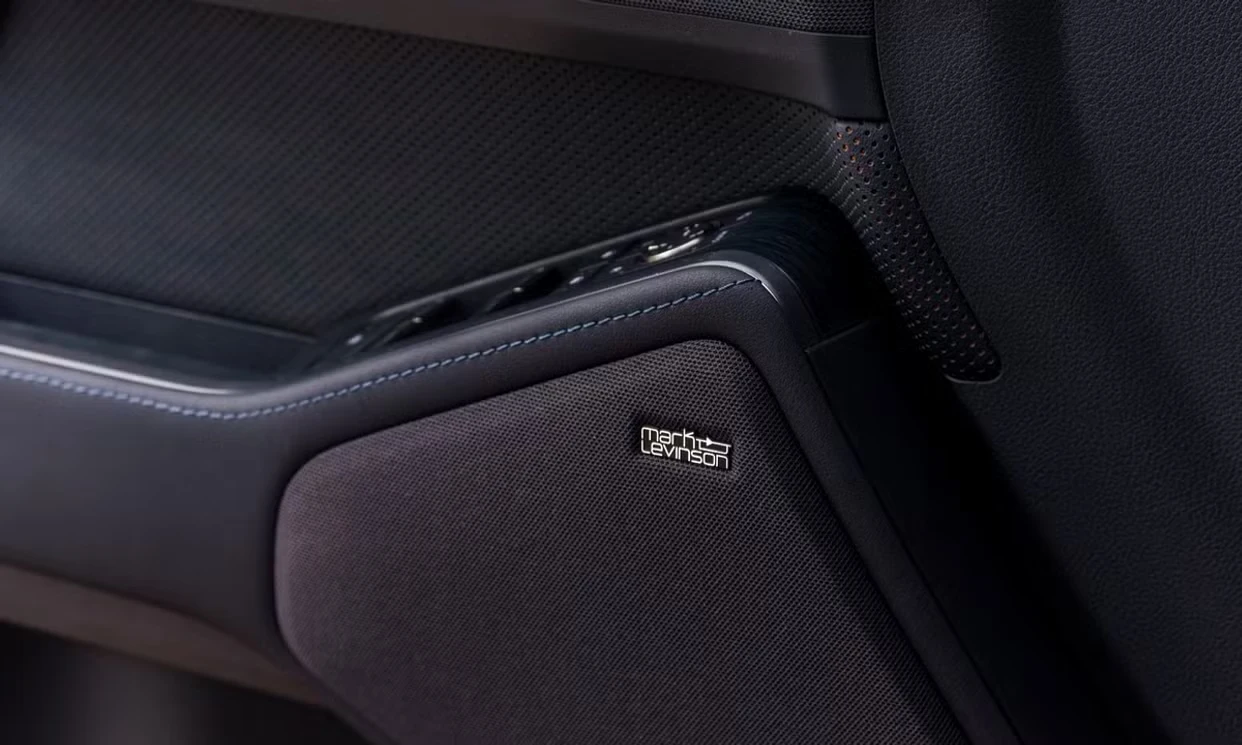 Lexus GX 550 Luxury+ 2025 — vehicle gallery, photo 13